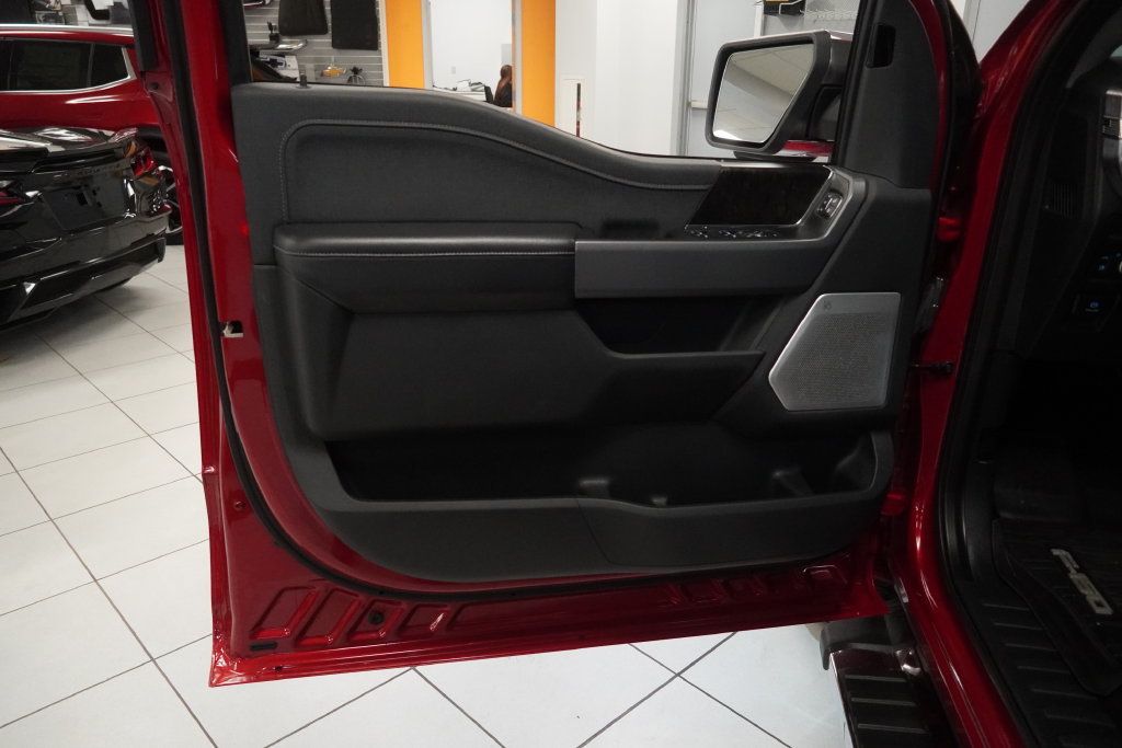 Used 2021 Ford F150 Lariat w/ Equipment Group 502A High AWD/4WD image 6