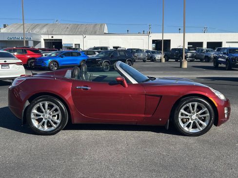 Used 2009 Saturn Sky Ruby Red image 7