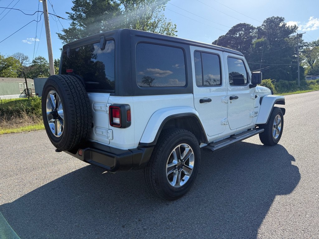 Used 2021 Jeep Wrangler Unlimited Sahara AWD/4WD image 3