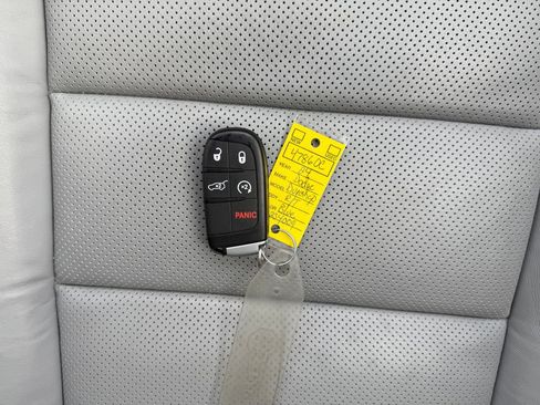 Used 2024 Dodge Durango R/T image 32