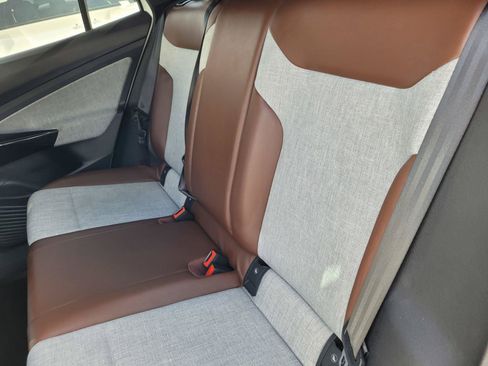 Certified 2023 Volkswagen ID.4 Pro RWD image 15
