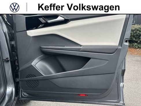 New 2026 Volkswagen Taos S AWD/4WD image 29