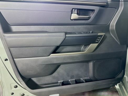 New 2026 Toyota Tundra Limited AWD/4WD image 13