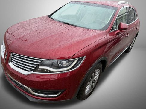 Used 2016 Lincoln MKX Select w/ Select Plus Package image 2