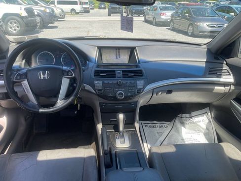 Used 2009 Honda Accord EX-L image 24