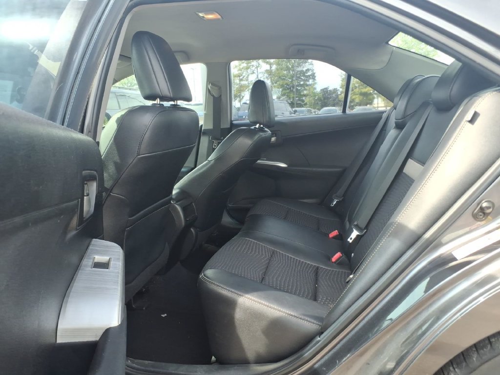 Used 2013 Toyota Camry SE FWD image 10