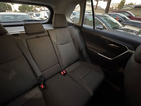 Used 2025 Toyota RAV4 XLE w/ Convenience Package image 39