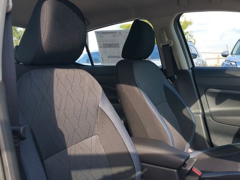 New 2025 Nissan Versa SV w/ Trunk Package image 38