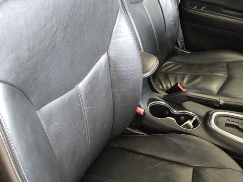 Used 2012 Chrysler 200 Limited image 6