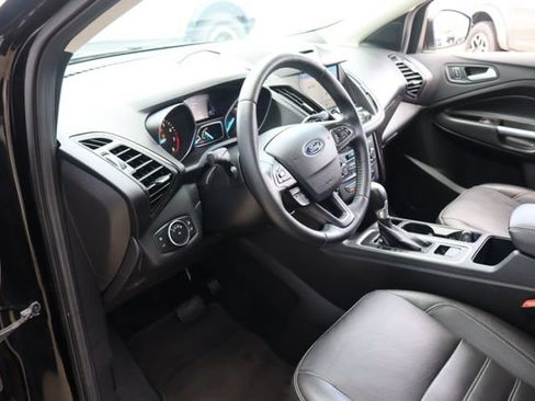 Used 2017 Ford Escape Titanium FWD image 14