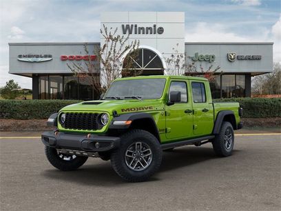 New 2025 Jeep Gladiator Mojave w/ Convenience Group