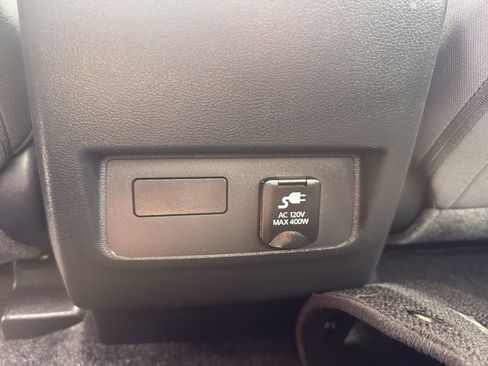 Certified 2024 Nissan Frontier SV w/ SV Convenience Package AWD/4WD image 31