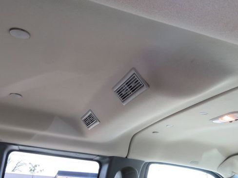 Used 2019 Chevrolet Express 3500 LT w/ LT Preferred Equipment Group image 18