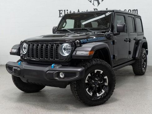 Used 2025 Jeep Wrangler Unlimited Rubicon 4xe AWD/4WD image 42
