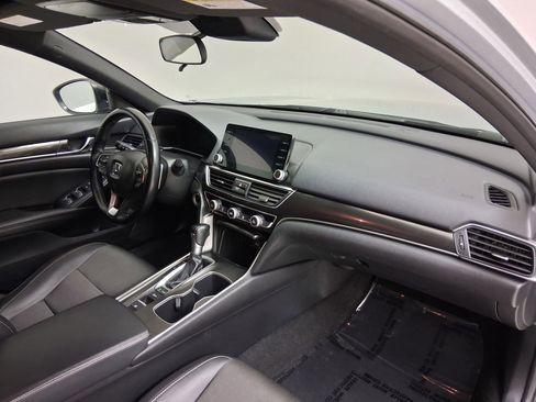 Used 2021 Honda Accord Sport image 38