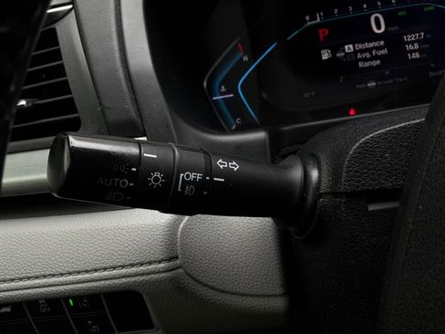 Used 2018 Honda Odyssey EX-L image 38