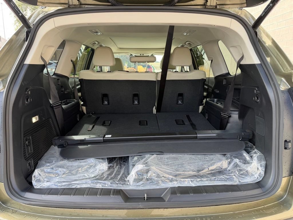 Used 2026 Subaru Ascent Limited AWD/4WD image 33