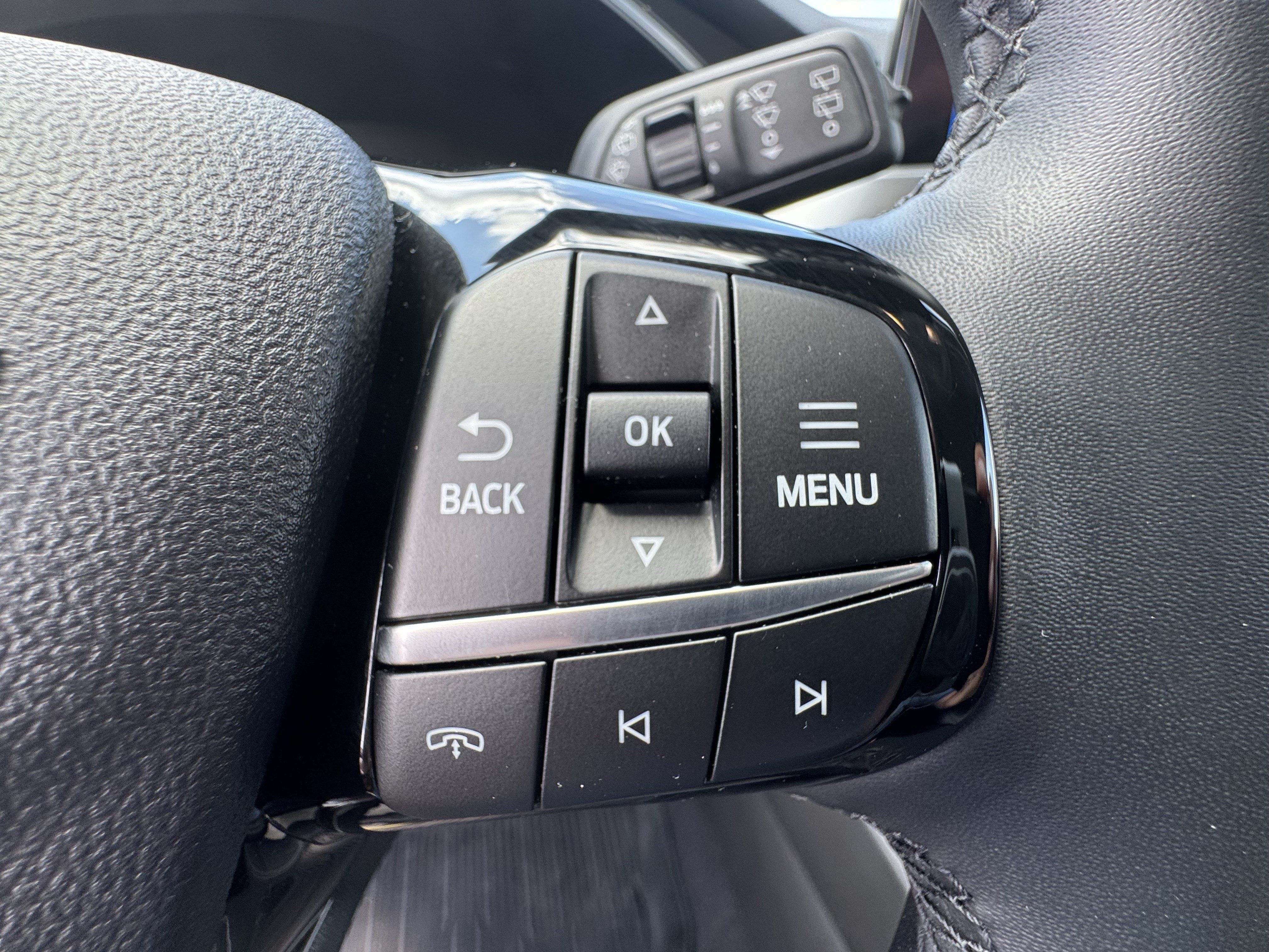 Used 2024 Ford Escape Active AWD/4WD image 33