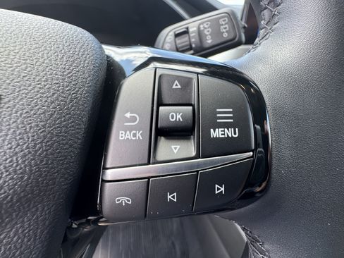 Used 2024 Ford Escape Active AWD/4WD image 33