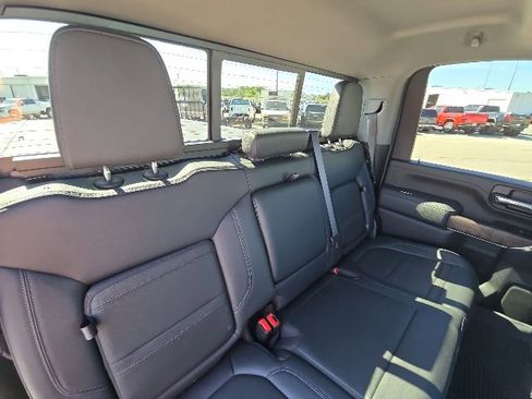 Used 2022 GMC Sierra 3500 Denali w/ Denali Ultimate Package AWD/4WD image 15