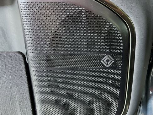 Used 2024 Rivian R1T Adventure AWD/4WD image 23