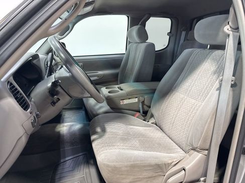 Used 2004 Toyota Tundra SR5 AWD/4WD image 18