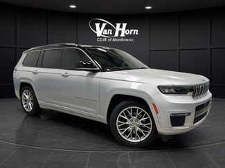 Used 2023 Jeep Grand Cherokee L Summit w/ Advanced Protech Group IV AWD/4WD video 1