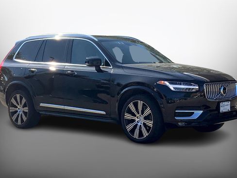 Used 2022 Volvo XC90 T6 Inscription w/ Advanced Package image 3