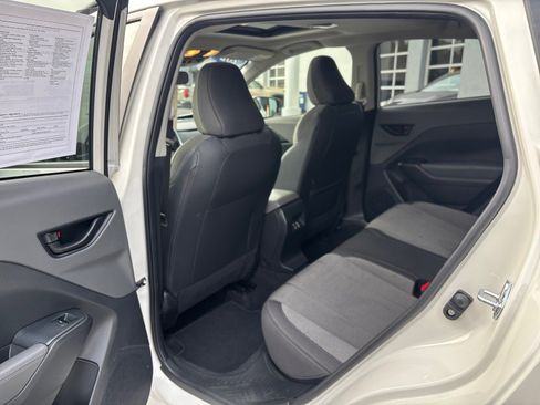 Certified 2024 Subaru Crosstrek 2.0i Premium image 35