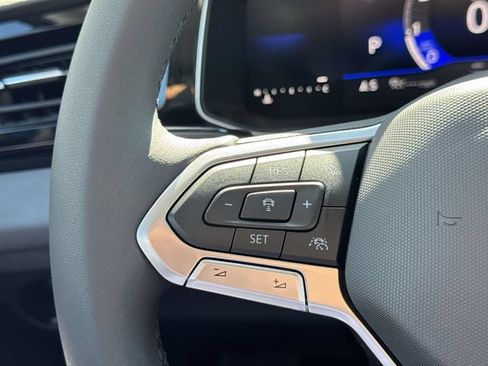 New 2026 Volkswagen Jetta SE FWD image 19
