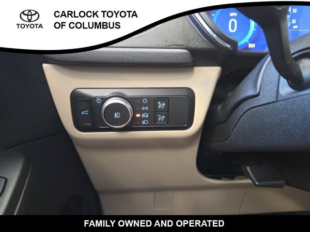 Used 2020 Ford Escape Titanium AWD/4WD image 25
