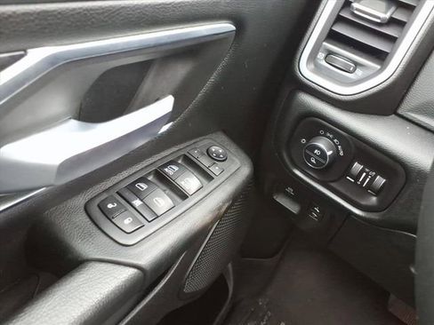 Used 2019 RAM 1500 Big Horn image 21