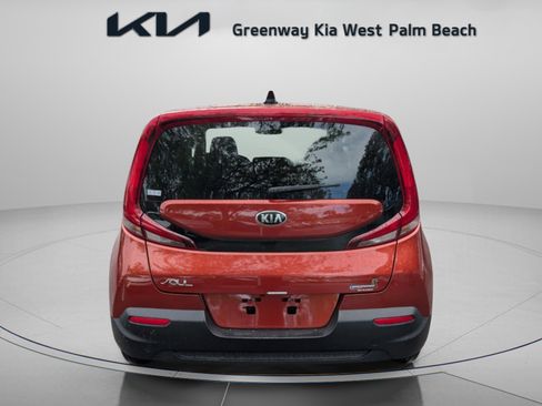 Certified 2021 Kia Soul LX image 7