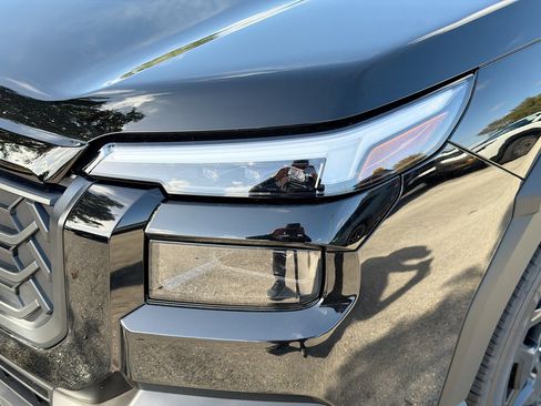 New 2026 Subaru Outback Limited image 9