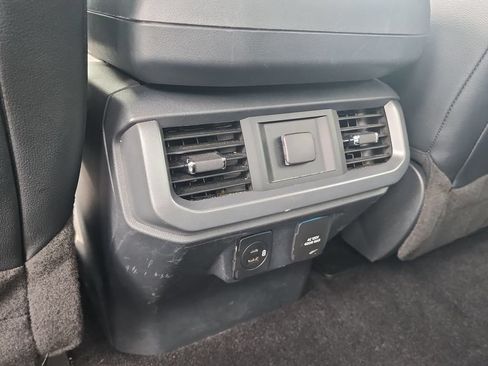 Used 2022 Ford F150 Lariat AWD/4WD image 20
