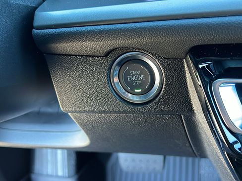 New 2026 Chevrolet Traverse LT w/ Midnight/Sport Edition image 25