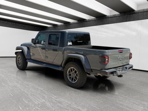 Used 2020 Jeep Gladiator Overland AWD/4WD image 3