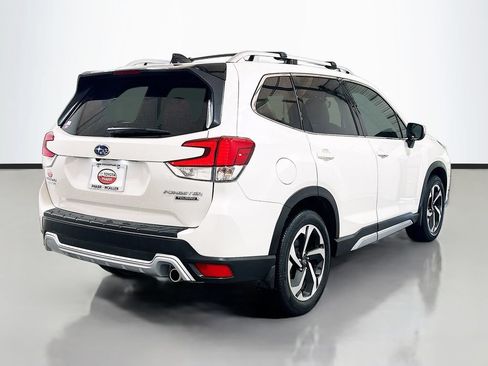 Used 2024 Subaru Forester Touring AWD/4WD image 4