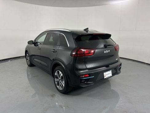 Used 2022 Kia Niro EX w/ Cold Weather Package FWD image 31