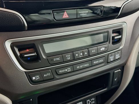 Used 2019 Honda Pilot EX-L image 16