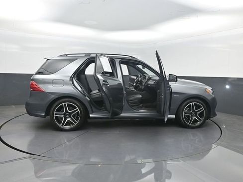 Used 2019 Mercedes-Benz GLE 43 AMG 4MATIC image 39