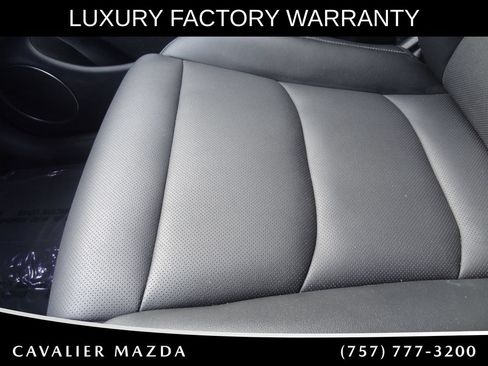 Used 2025 Genesis GV70 2.5T AWD/4WD image 54