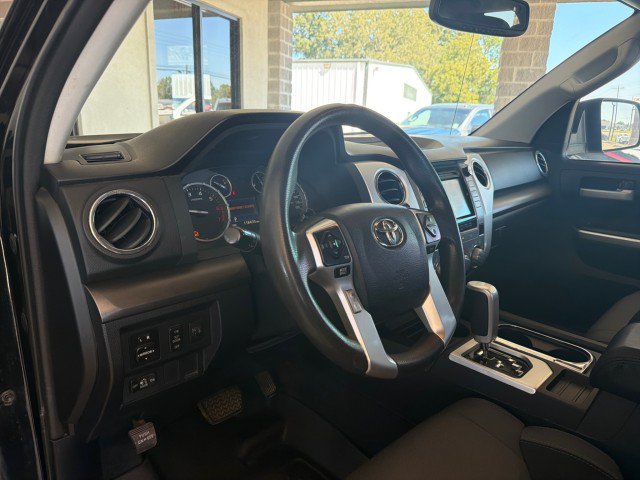 Used 2014 Toyota Tundra SR5 w/ SR5 Upgrade Package RWD image 17