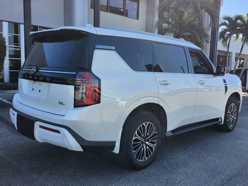 Used 2025 Nissan Armada SL w/ Captain's Chari Seat Package image 5