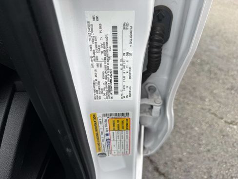 Used 2021 Ford Ranger XL w/ Equipment Group 101A High image 9