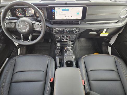 New 2026 Jeep Gladiator Sport image 28