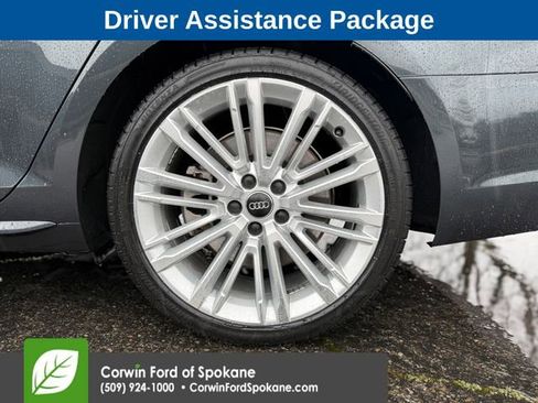 Used 2017 Audi A4 2.0T Prestige w/ Prestige Package image 9