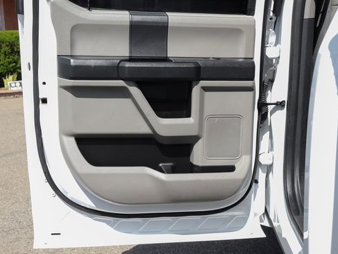 Used 2022 Ford F350 XL w/ Power Equipment Group image 35