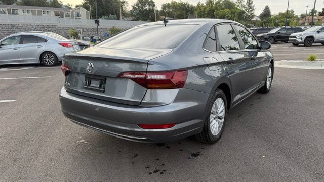 Used 2019 Volkswagen Jetta S w/ Driver Assistance Package FWD image 3