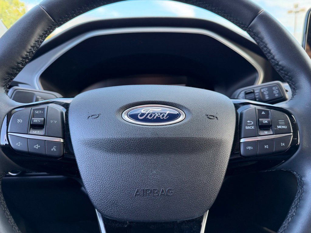Certified 2023 Ford Escape Active AWD/4WD image 19